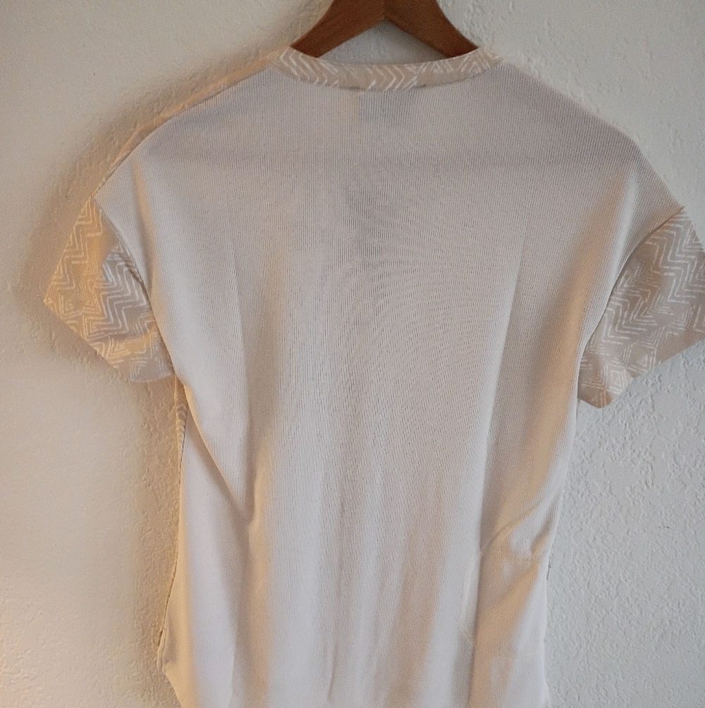 Royal Robbins Women's Cream Patterned Top - Picture 4 of 5